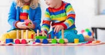 Работата по Стратегията за детето спира по разпореждане на Борисов