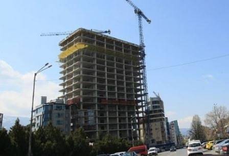 „Артекс“ обжалва заповедта за спиране строежа на сградата „Златен век“