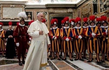 Швейцарската гвардия на папата пристига днес у нас