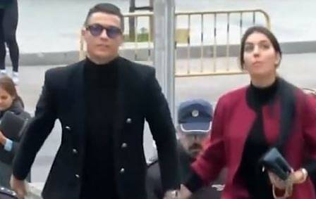 Купил ли си е Роналдо „Бугати“ за 11 млн. евро? (СНИМКИ)