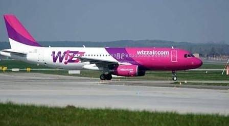 Самолет на WizzAir от Дортмунд за София кацна аварийно в Прага