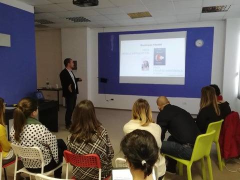 В Букурещ се проведе среща по проект „Финанси за социална промяна“, на която бе представено приложението BookvAR разработено…