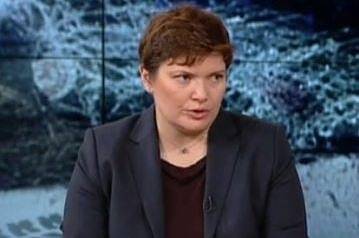 Скандално! Новата шефка по пътна безопасност предлага шофьорите над 60 години без книжки