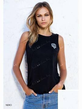 Дамски потник в черно от вискоза с емблема от лъскави елементи на Jadea 4943