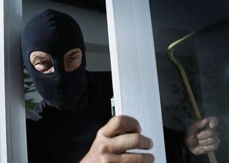 Депутатите решиха отбраната при незаконно нахлуване в дома да не се наказва