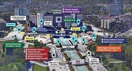 Летящи мотори, дронове и хуманоиди в технологичния мини град пред НДК