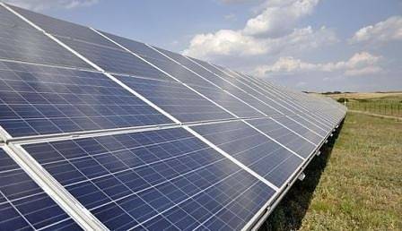 Малките фотоволтаични централи вече ще продават ток на свободния пазар