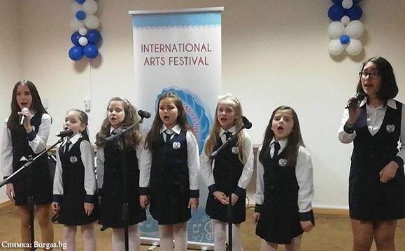 Седем международни отличия за вокалните таланти на ОУ „Коджакафалията“