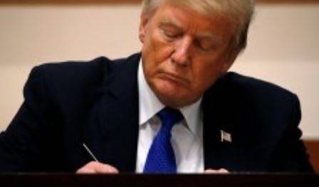 Тръмп започва технологична война с чуждестранни телекомуникационни компании