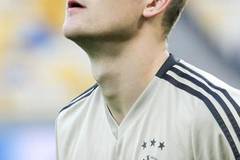 „Ливърпул“ се отказват от борбата за защитника на „Аякс“ Матейс де Лигт