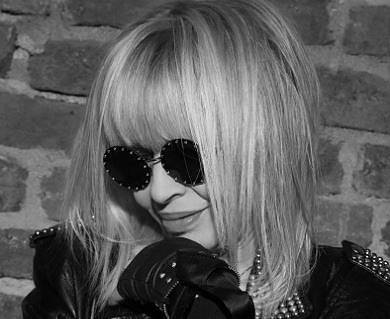 Лили Иванова открива 60-и юбилеен сезон на Слънчев бряг