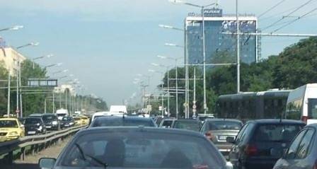 Катастрофа блокира столичния бул. „Цариградско шосе”