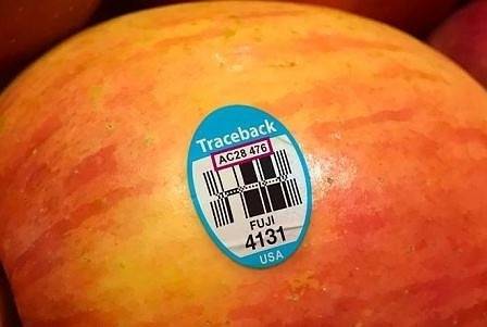 Когато купувате плодове, гледайте етикетчето. С 8 започват номерата на ГМО плодовете