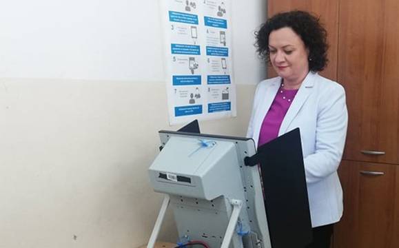 Василева: Гласувах децата ни да растат в чиста и здравословна среда