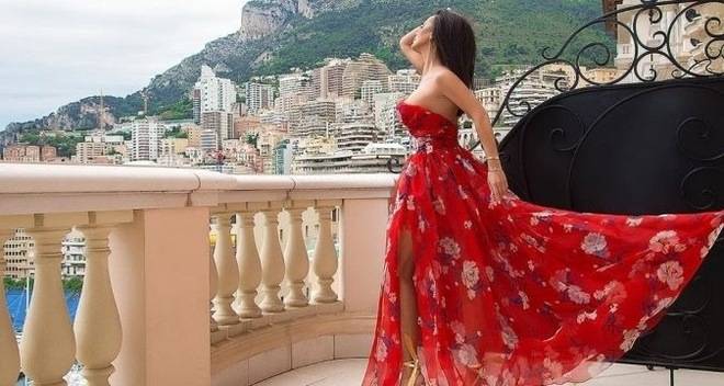 МАРИЯ С „ПРЕСТЪПНО ТВОЯ“ ПОПФОЛКЛОР-МУЗИКА ЗА ВСЕКИ