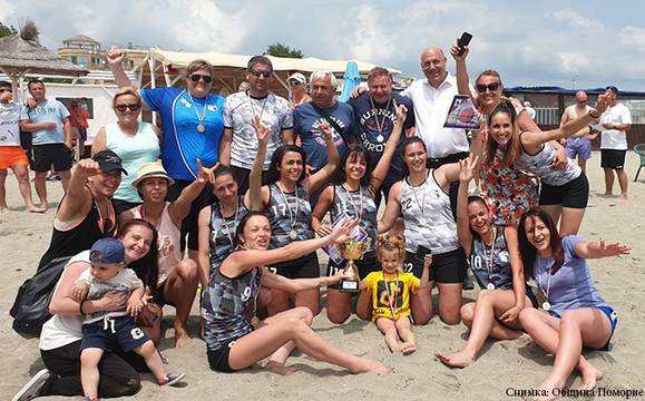 Отборът на Поморие зае второ място на държавното първенство по плажен хандбал