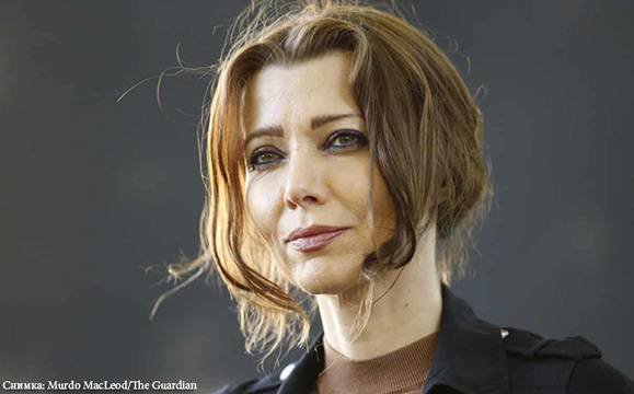 Турската прокуратура разследва Елиф Шафак и други писатели