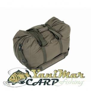 Чанта за дрехи Nash Kit Bag