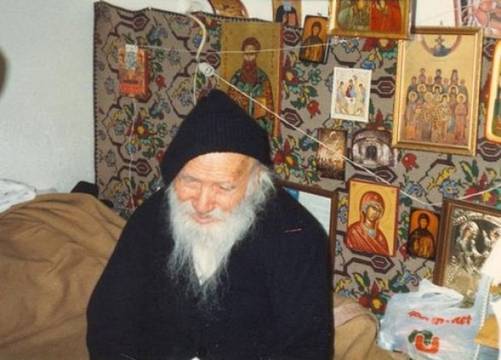 Бог като Отец промисля и се грижи, но зачита и нашата свобода