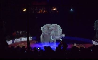 Цирк замени истинските животни с холограмни изображения (ВИДЕО)