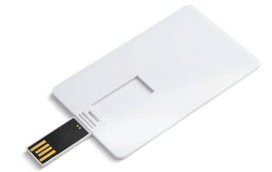 Флаш памет кредитна карта 2GB