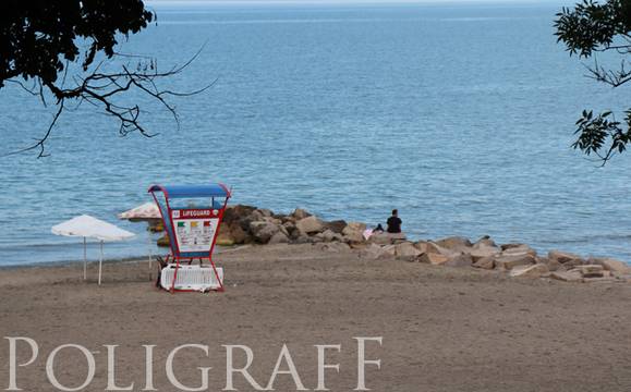 9 плажа без стопани в Бургаско ще имат спасители това лято