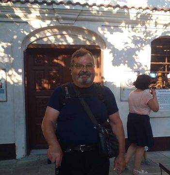 Да помогнем на Иван Стоянов