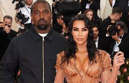 Ким Кардашиян сподели първа снимка на новородения си син (СНИМКА)