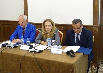 Вицепремиер Николова: Работодателите имат ключови отговорности и задължения за превенция на професионалните рискове