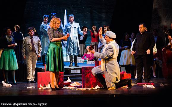 Музикант на годината и треньор от X-Factor отново ще пият „Любовен еликсир“ в Бургас