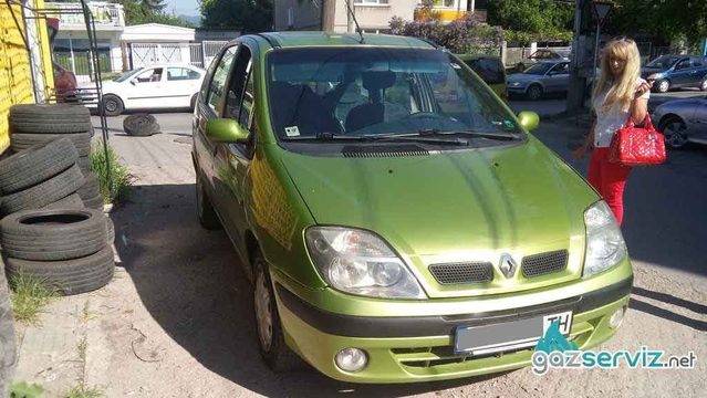 Renault Scenic със газова уредба Lovato