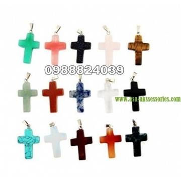 Кутия висулка кръстче от естествен камък