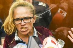 Бомба: Иванчева е бременна, отървава затвора!