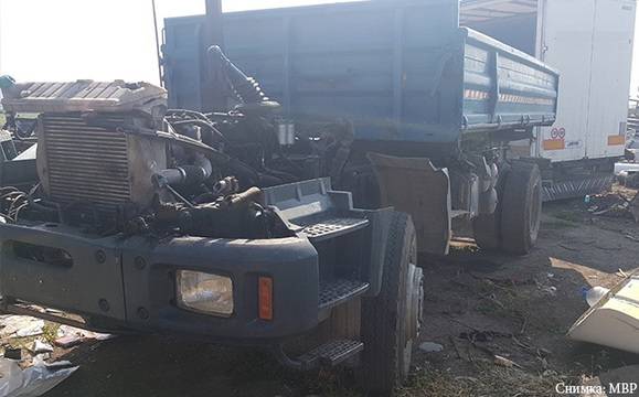 Разкриха гараж за разкомплектоване на крадени автомобили в Костинброд