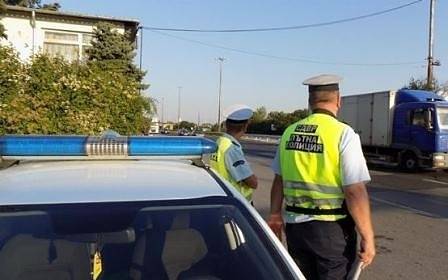 Пътна полиция със засилени проверки в цялата страна