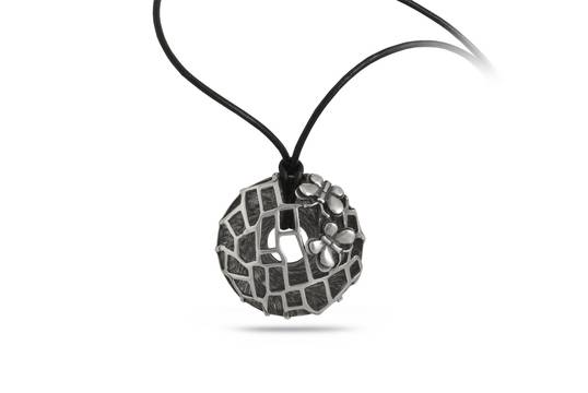 Дамски сребърен медальон от Студио Николас модел 767m