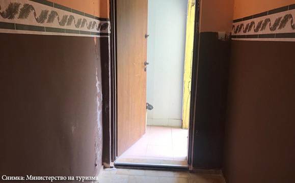 Министърът на туризма поиска незабавно затваряне на къща за гости в Свети Влас