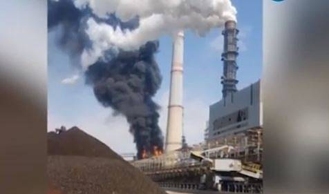 Срутил се е 135-метровият комин в ТЕЦ „Марица-изток 2“