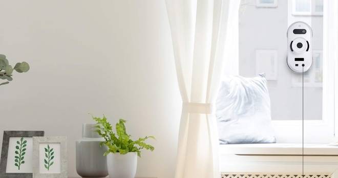 Спечелете безплатен робот Betty за почистване на бани и прозорци