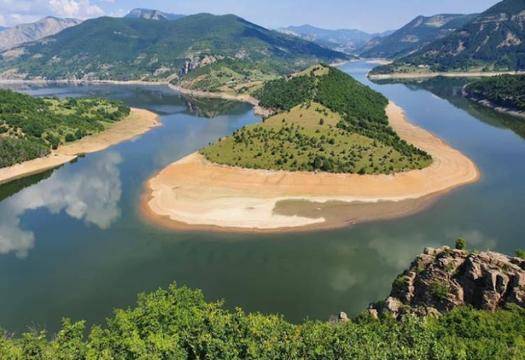 Мястото в Родопите, което крие повече тайни от Перперикон (ВИДЕО) |