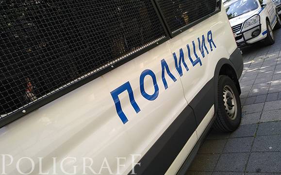 Полицията разби две наркоквартири за ден, и в двете са приготвяни синтетични наркотици