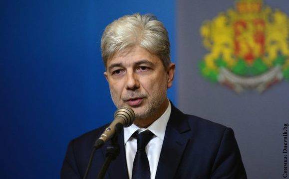 Димов: Не се подготвя забрана на вноса на дизелови автомобили