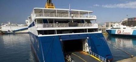 Стачка блокира морския транспорт в Гърция за 24 часа