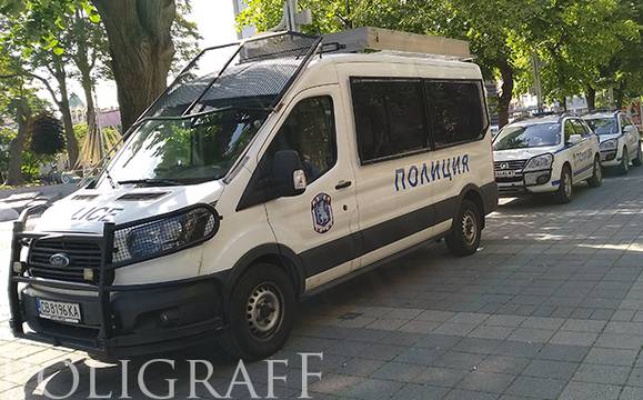 Полицаи откриха тялото на дете под мост край Габрово, спасявайки самоубиец