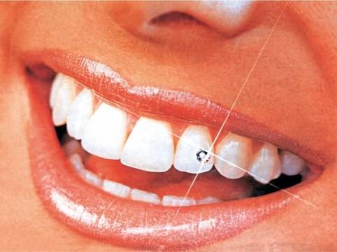 Зъболекари от „Медика 3 Дент“ гр. Шумен