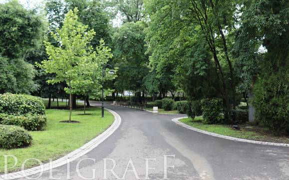 Времето остава облачно, на много места ще превали и прегърми