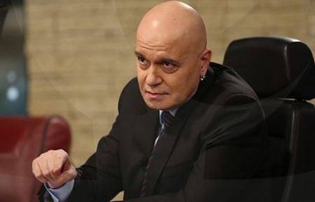 Слави най-после обяви: Шоуто ще продължи! Готви нов ТВ проект за септември