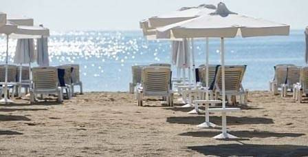 Българка, работеща на морето: Гаврата е пълна, ще ви кажа защо туристите бягат!