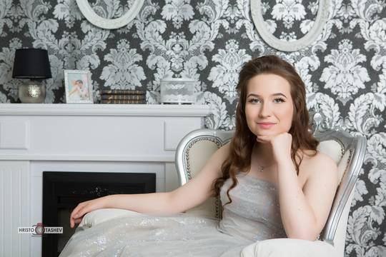 Студийна фотосесия – Христо Ташев – фотограф Варна, кръщене, детски фотосесии