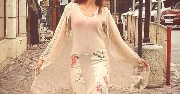 Певицата Християна Цветкова се снима за топ дизайнера Аксел Харди